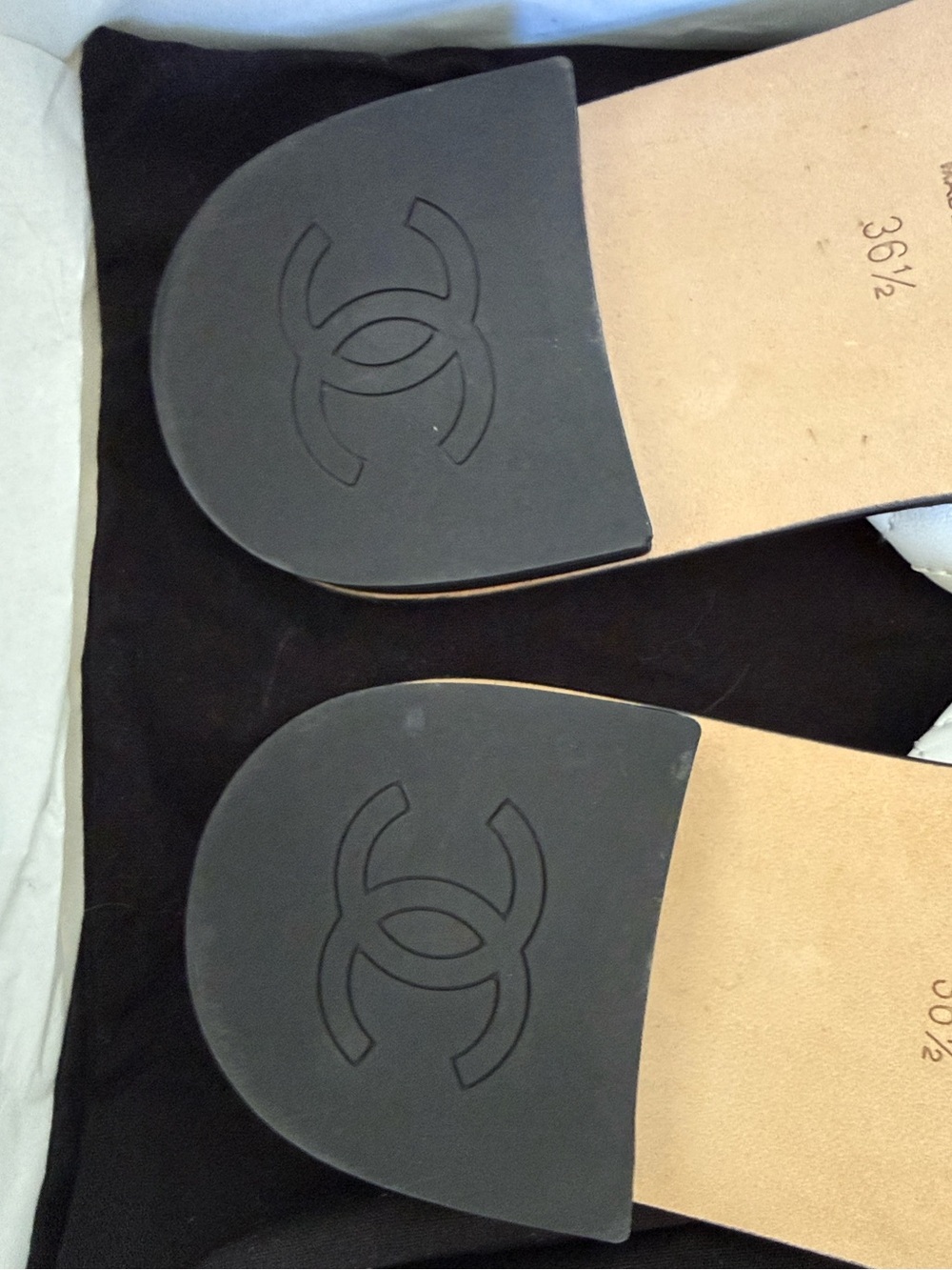 CHANEL White Quilted Lambskin Chain Mules Slides CC Logo - Picture 12 of 16